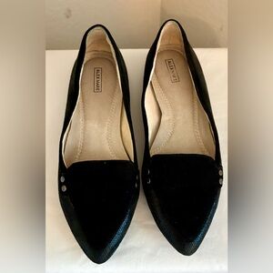 Alex Marie Ryann Women’s Black Suede Pointed toe Studded Flats Size 7